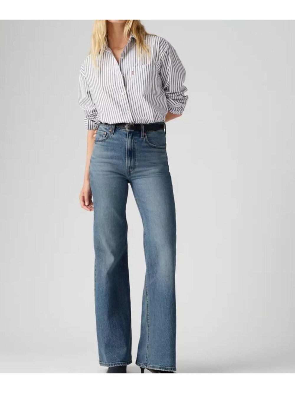 New Levi's Premium 30x30 Ribcage Bell Women's Jeans Maximum Story Medium Wash